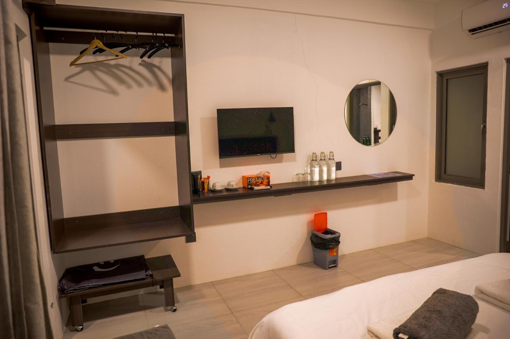 Nirili Villa ดิฟฟูชิ ภายนอก รูปภาพ